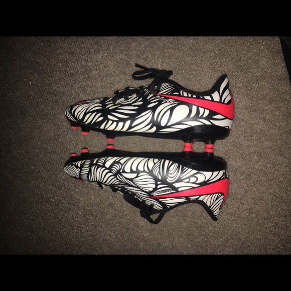 Rare Nike Neymar Soccer Cleats Size 4 - Picture 6 of 8